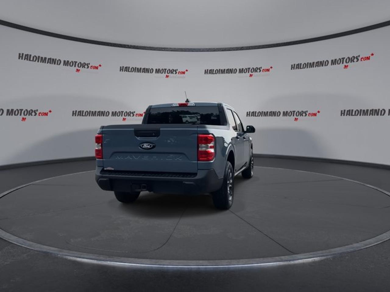 2025 Ford Maverick XLT SuperCrew 4.5' Bed 4WD | One Owner | No Accidents Photo