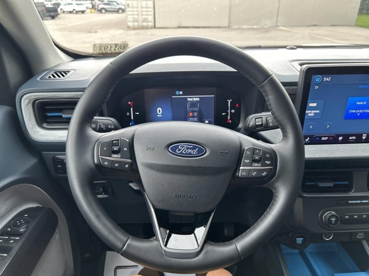 2025 Ford Maverick XLT SuperCrew 4.5' Bed 4WD | One Owner | No Accidents Photo