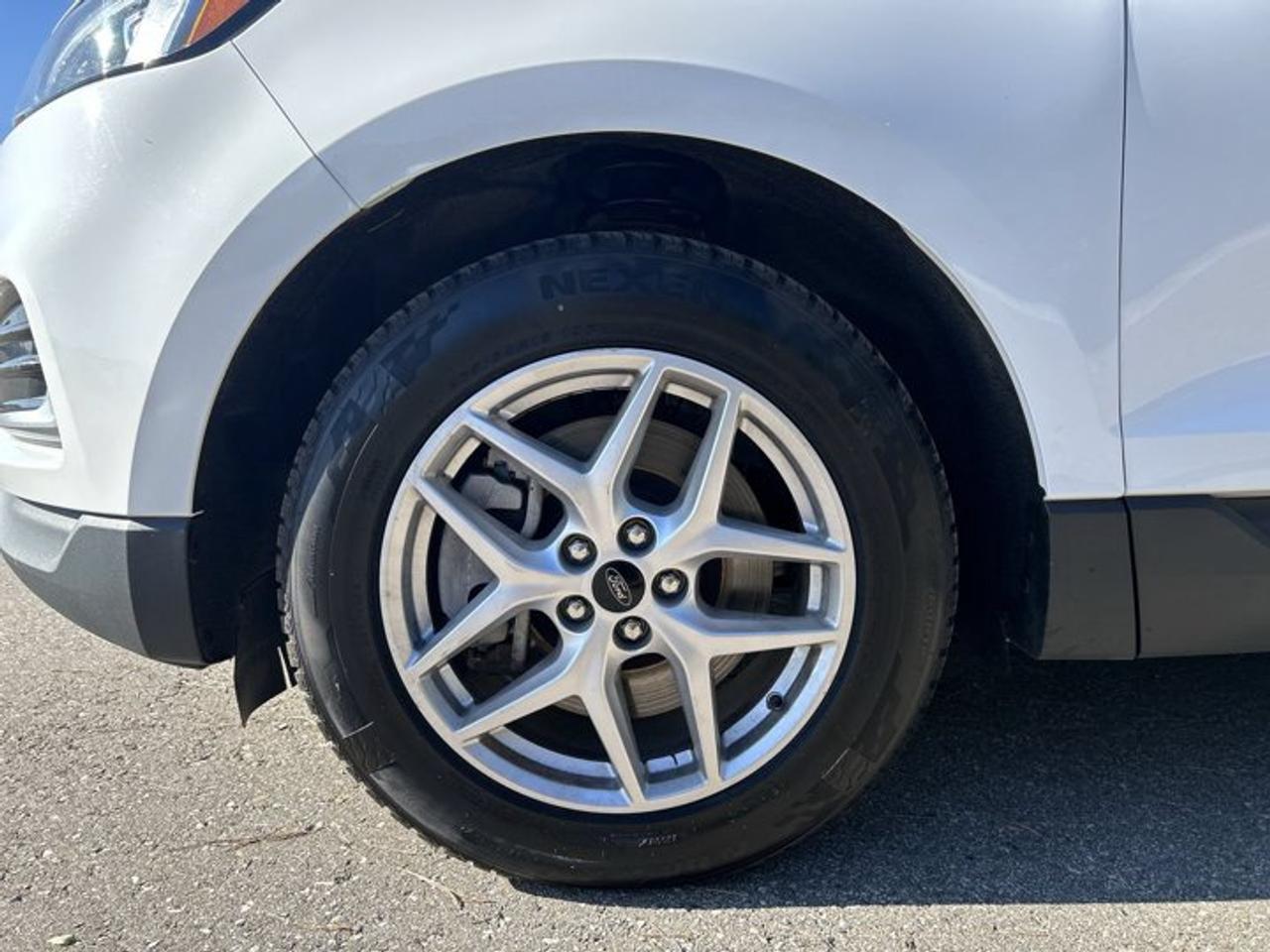 2023 Ford Edge SEL AWD | No Accidents | Leather Seats | Heated Steering Photo
