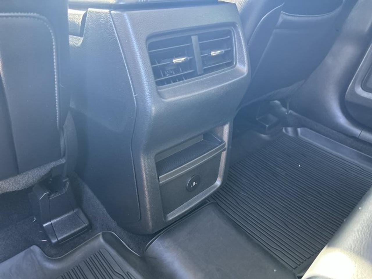 2023 Ford Edge SEL AWD | No Accidents | Leather Seats | Heated Steering Photo