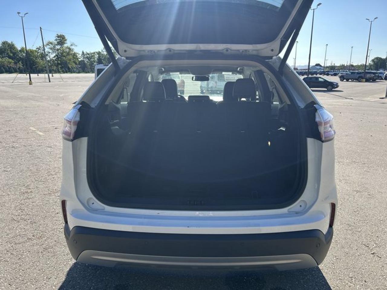 2023 Ford Edge SEL AWD | No Accidents | Leather Seats | Heated Steering Photo