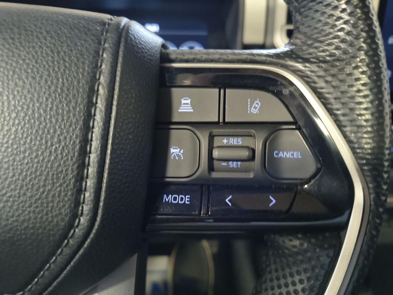 2024 Toyota Tundra Limited  Photo0
