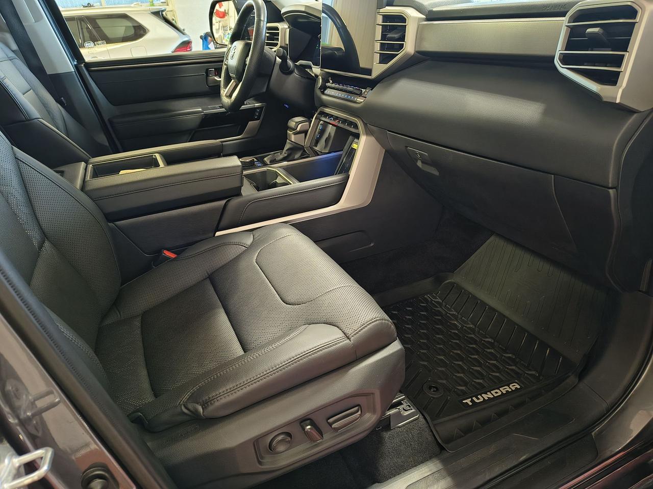 2024 Toyota Tundra Limited  Photo
