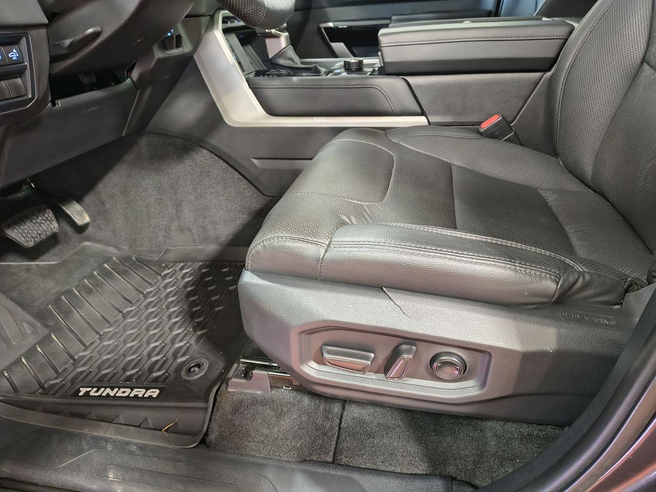 2024 Toyota Tundra Limited  Photo0