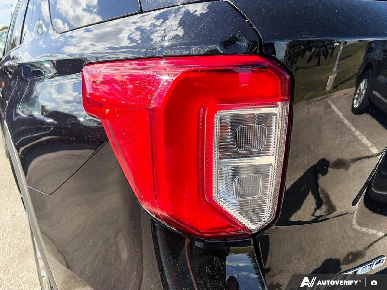 2022 Ford Explorer Limited 301A|NAV|TOW|HEAT/VENT STS|1 OWNER|NO ACCIDENT Photo