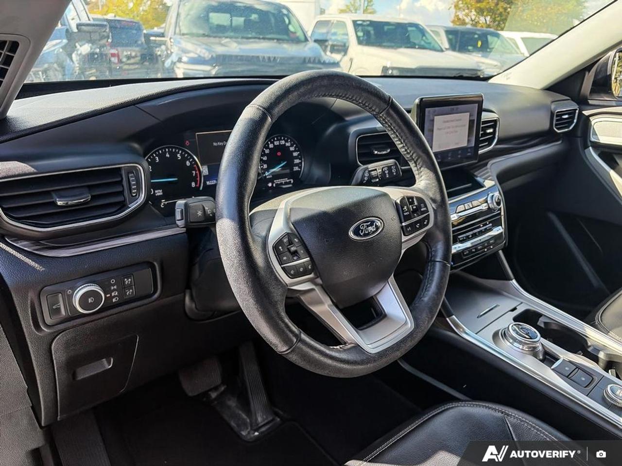 2022 Ford Explorer Limited 301A|NAV|TOW|HEAT/VENT STS|1 OWNER|NO ACCIDENT Photo
