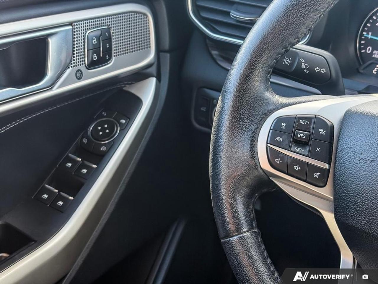 2022 Ford Explorer Limited 301A|NAV|TOW|HEAT/VENT STS|1 OWNER|NO ACCIDENT Photo