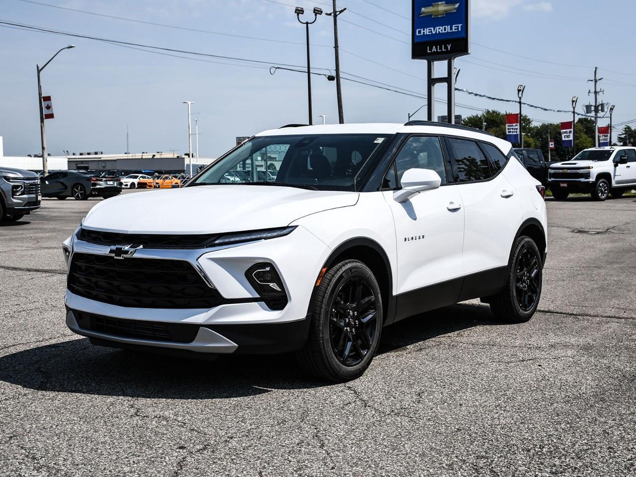 2026 Chevrolet Blazer LT Photo2