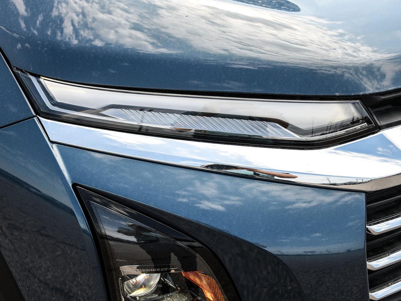 2027 Chevrolet Equinox LT Photo
