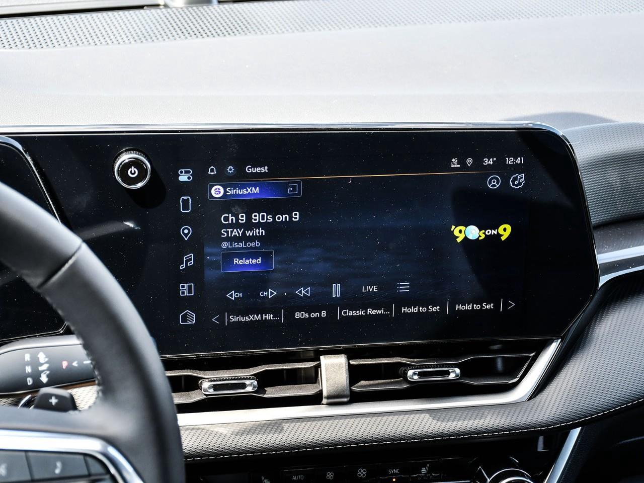 2027 Chevrolet Equinox LT Photo