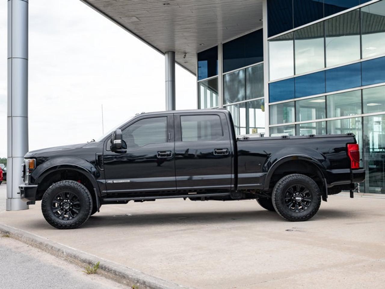 2021 Ford F-250 Super Duty SRW Lariat Photo