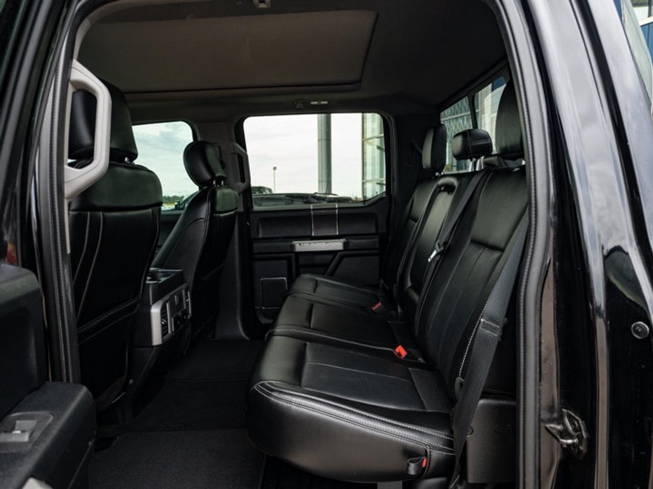 2021 Ford F-250 Super Duty SRW Lariat Photo