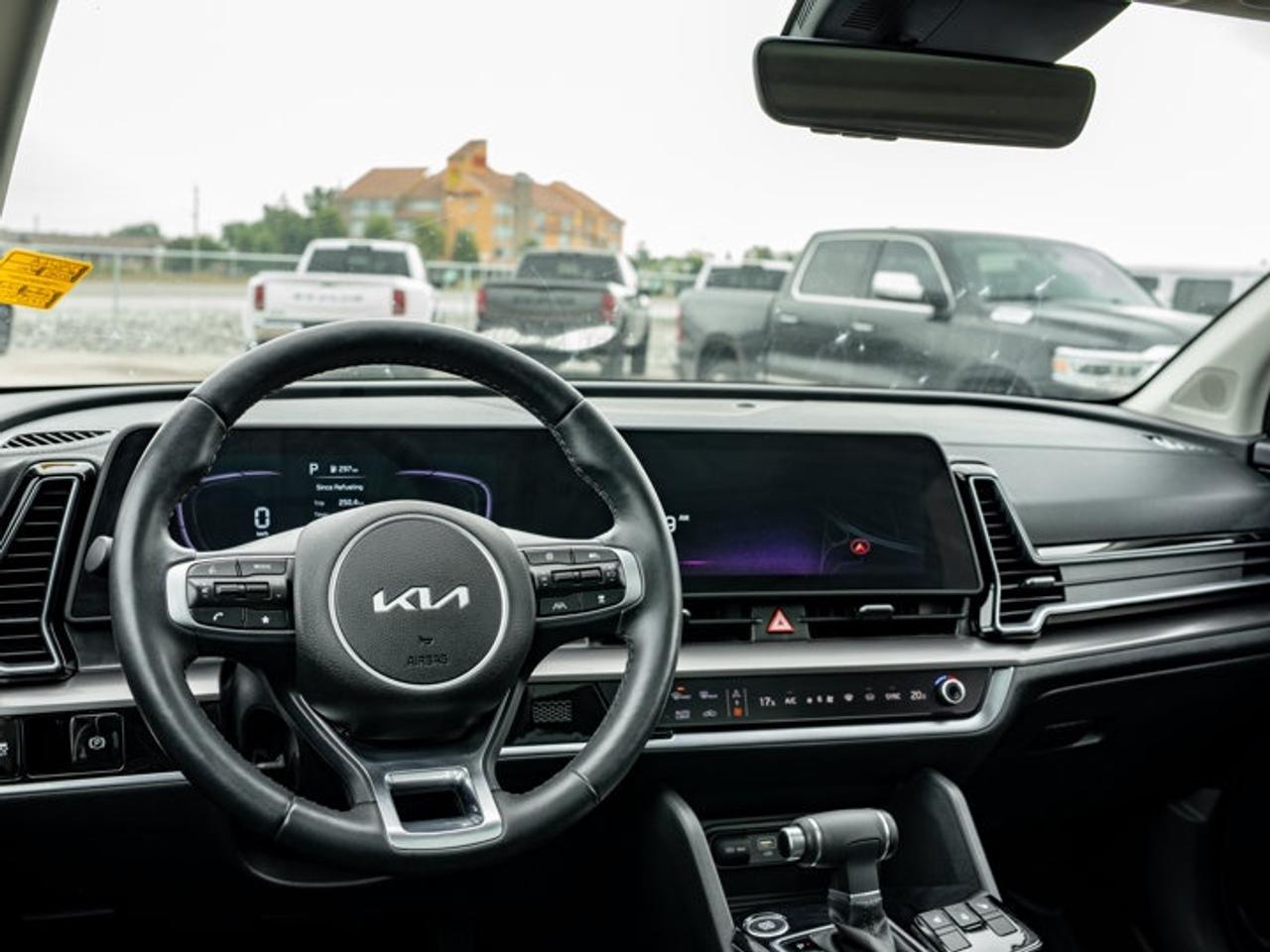 2025 Kia Sportage EX Photo