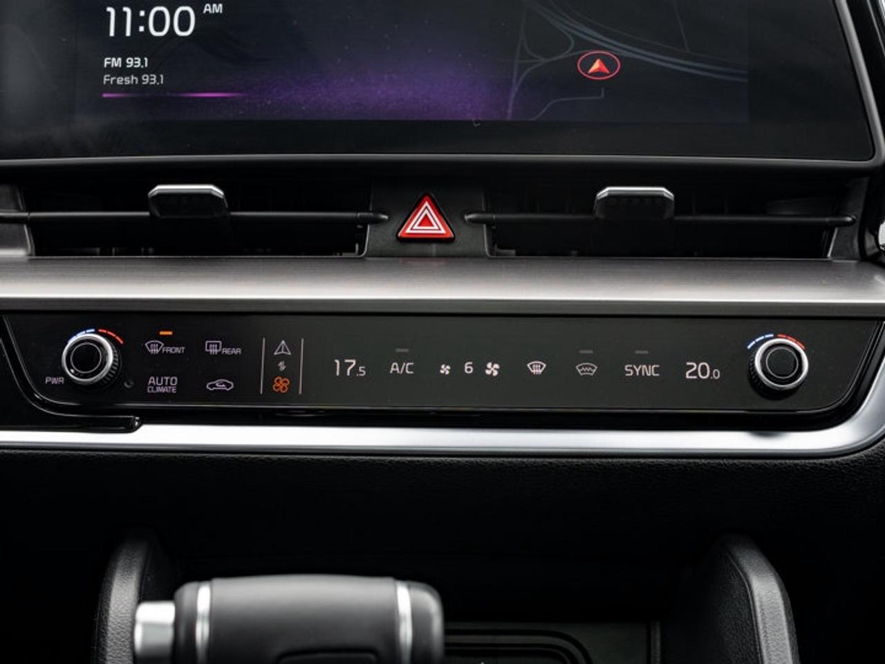 2025 Kia Sportage EX Photo