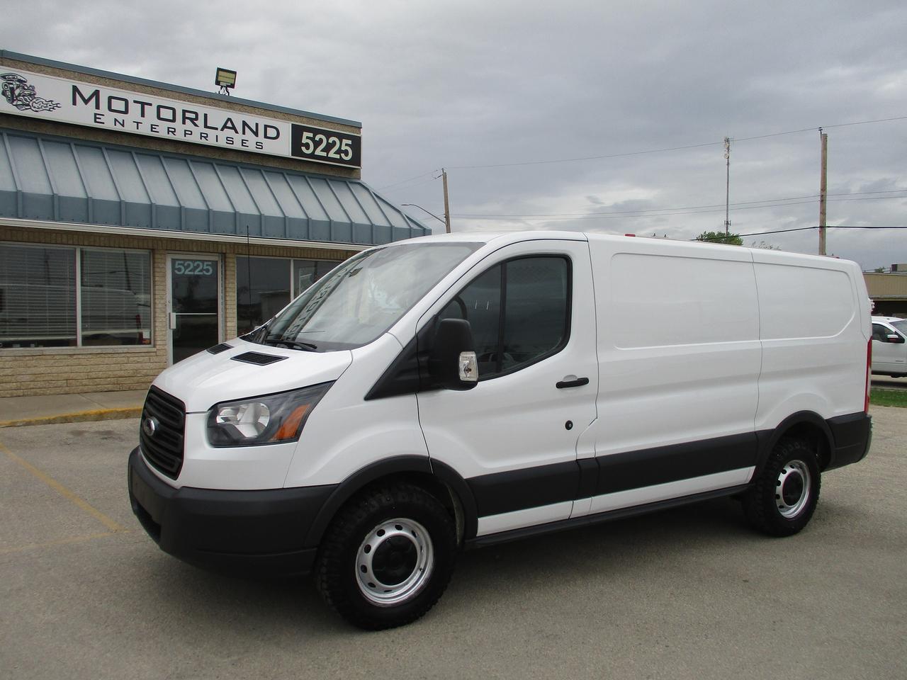2018 Ford Transit T-250 130" Low Rf 9000 GVWR Sliding RH Dr - Photo #1