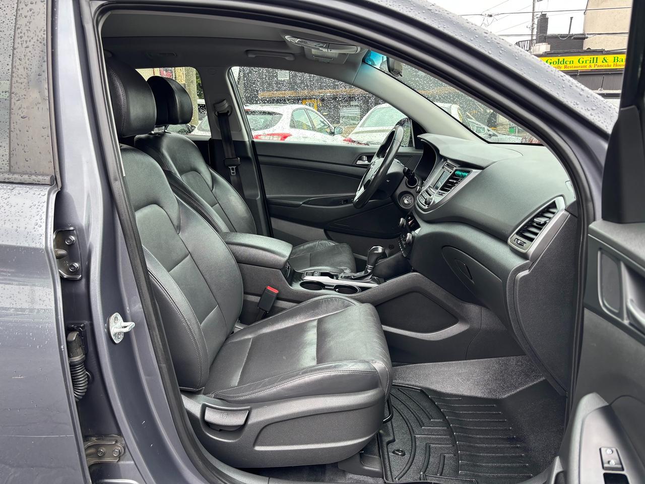 2017 Hyundai Tucson AWD 1.6L SE Photo