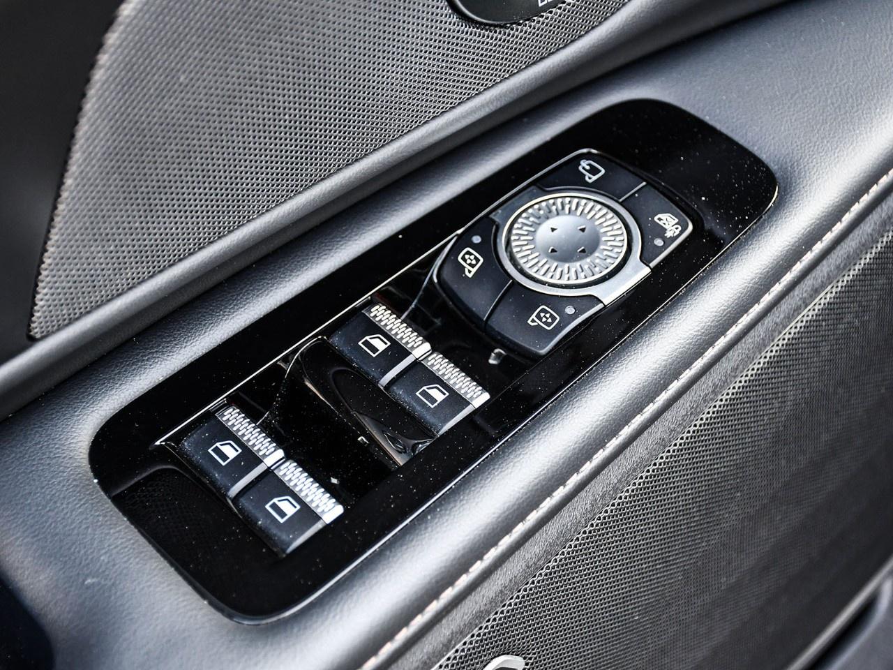 2024 Lincoln Nautilus Reserve AWD Photo