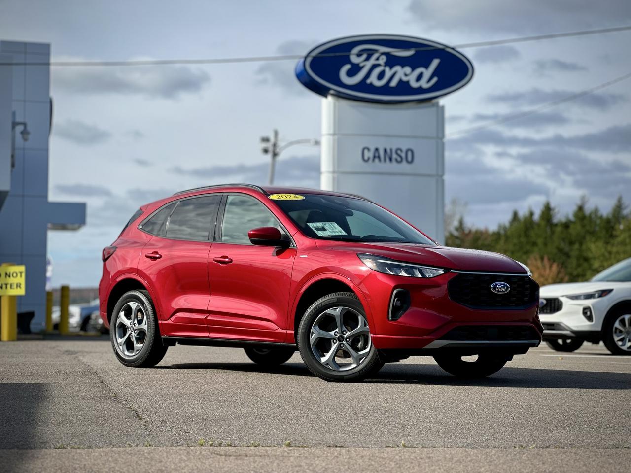 2024 Ford Escape ST-Line Photo0