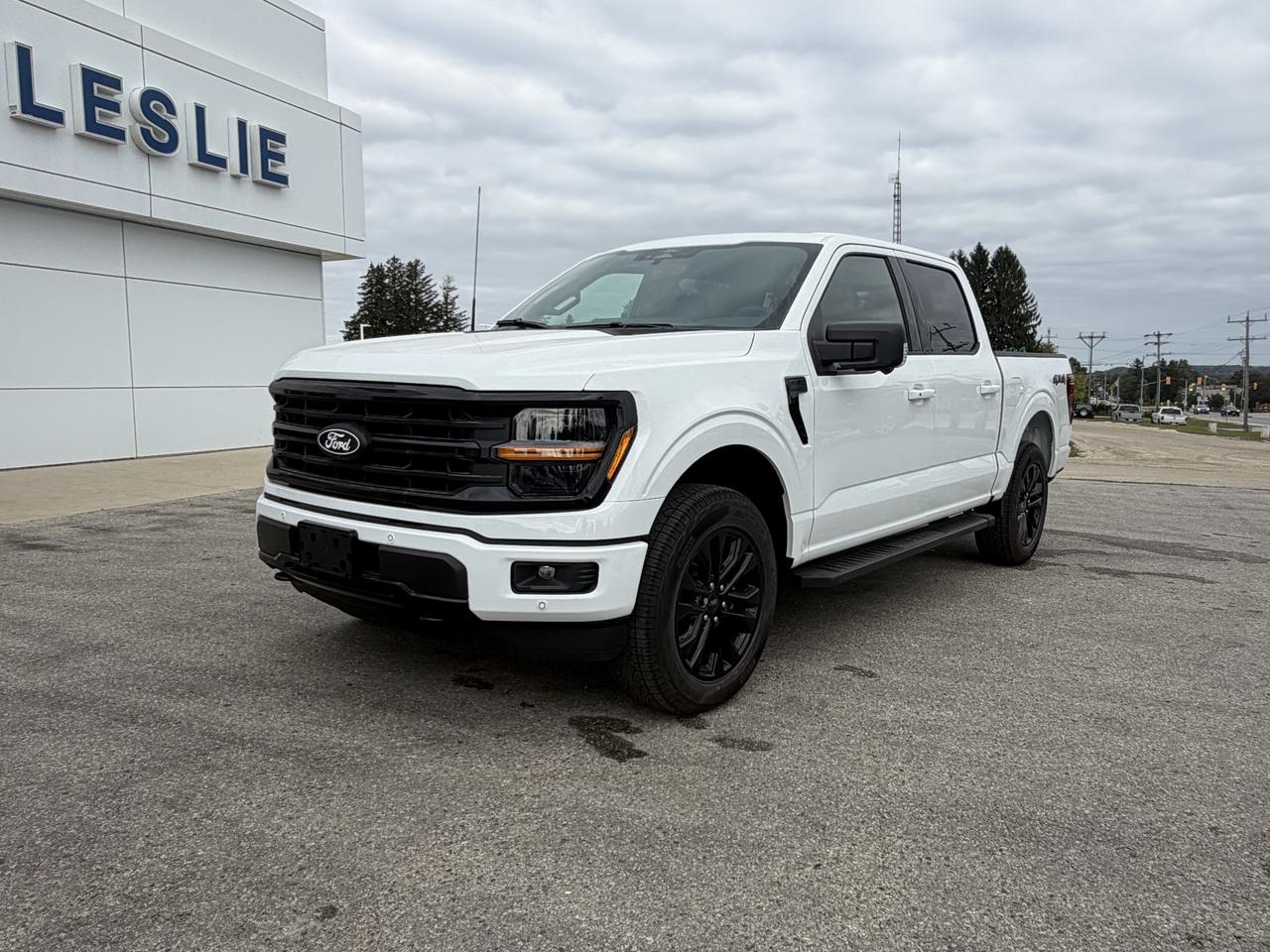2026 Ford F-150 XLT SuperCrew 303A 4x4 Photo0