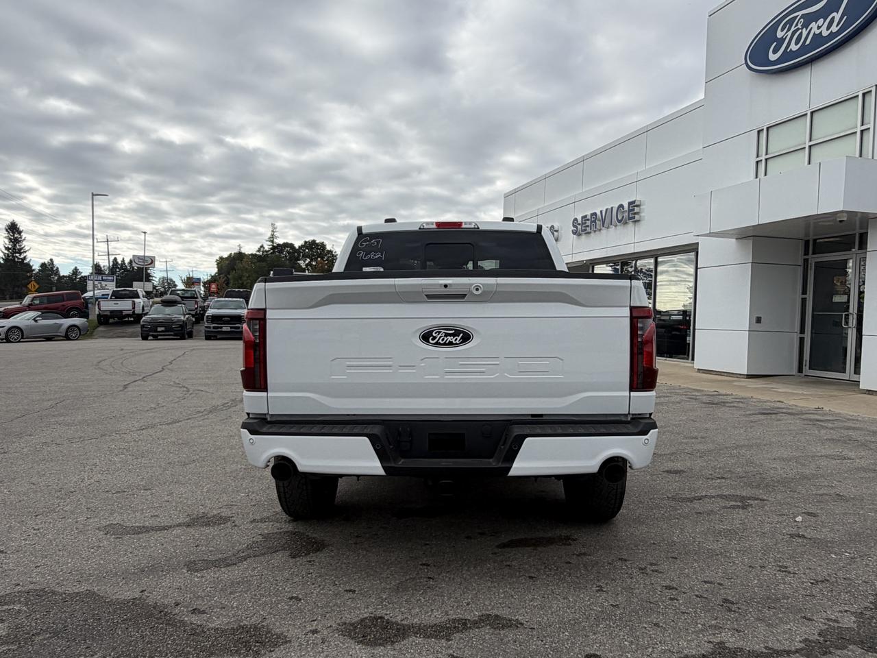 2026 Ford F-150 XLT SuperCrew 303A 4x4 Photo4