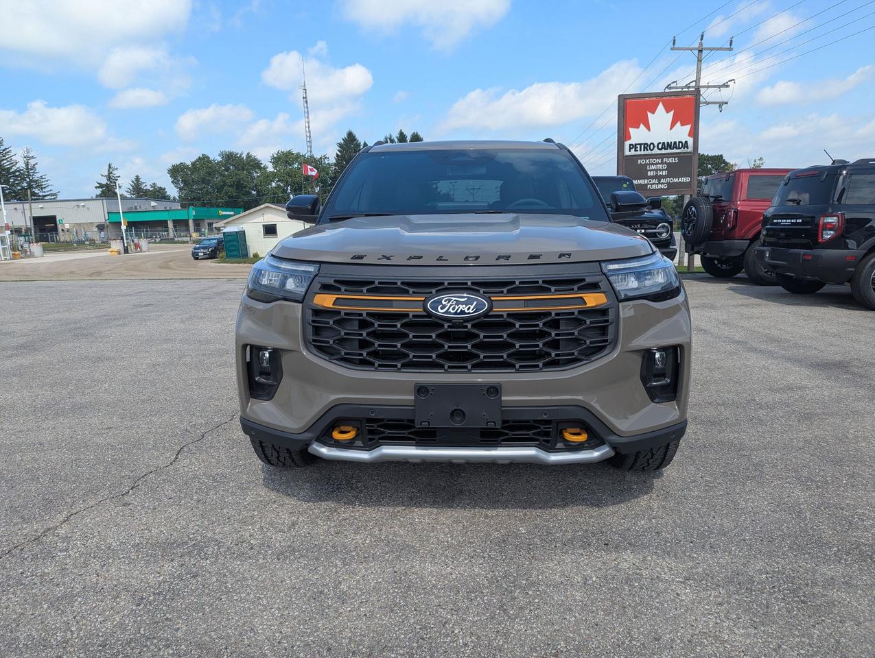2027 Ford Explorer Tremor 4WD Photo1