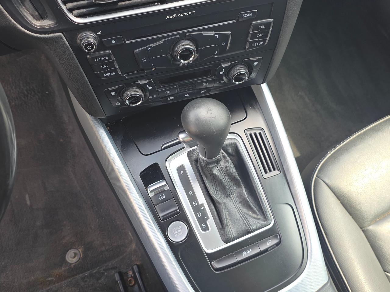 2012 Audi Q5 Premium Plus *GREAT MID-SIZED FAMILY SUV* Photo