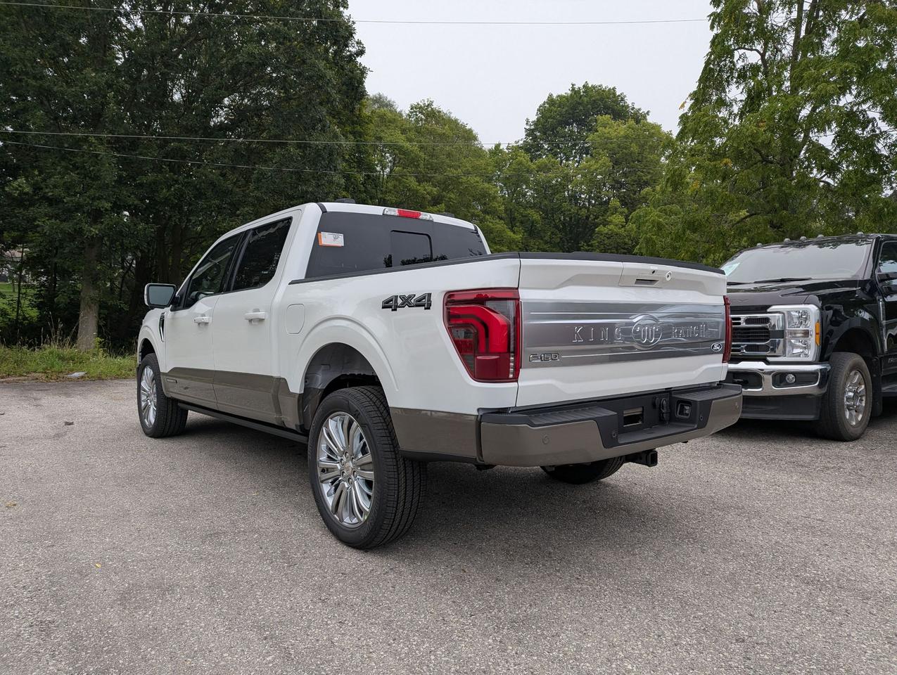 2026 Ford F-150 King Ranch Supercrew Hybrid 4x4 Photo3