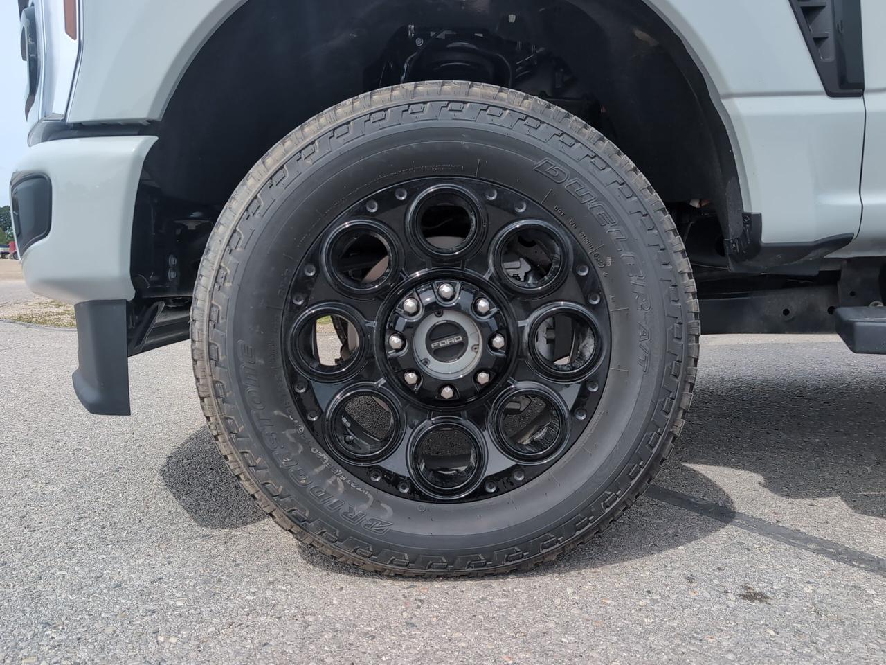 2026 Ford F-250 XLT Crew Cab 4x4 Photo