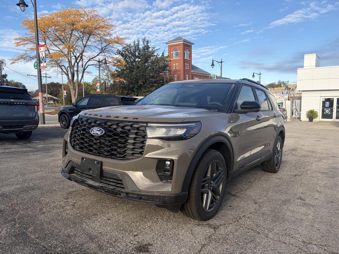 2027 Ford Explorer ST-Line 4WD Photo0