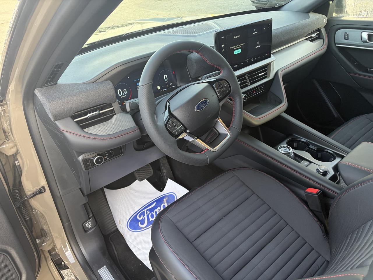 2027 Ford Explorer ST-Line 4WD Photo