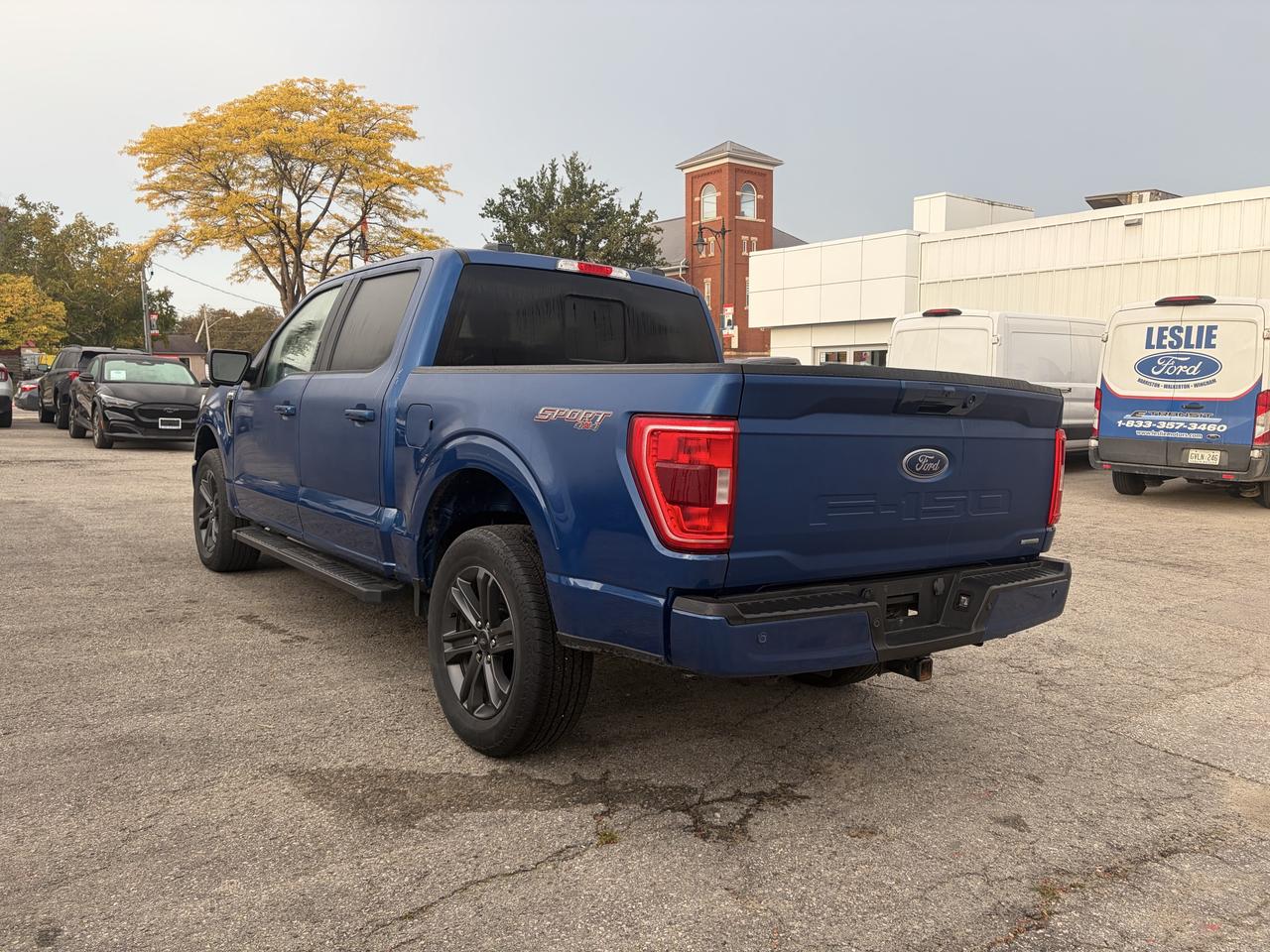 2023 Ford F-150 XLT 4WD SuperCrew 5.5' Box Photo3