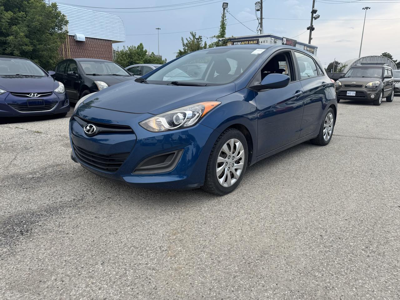 2014 Hyundai Elantra GT 5dr HB Auto GL - Photo #1