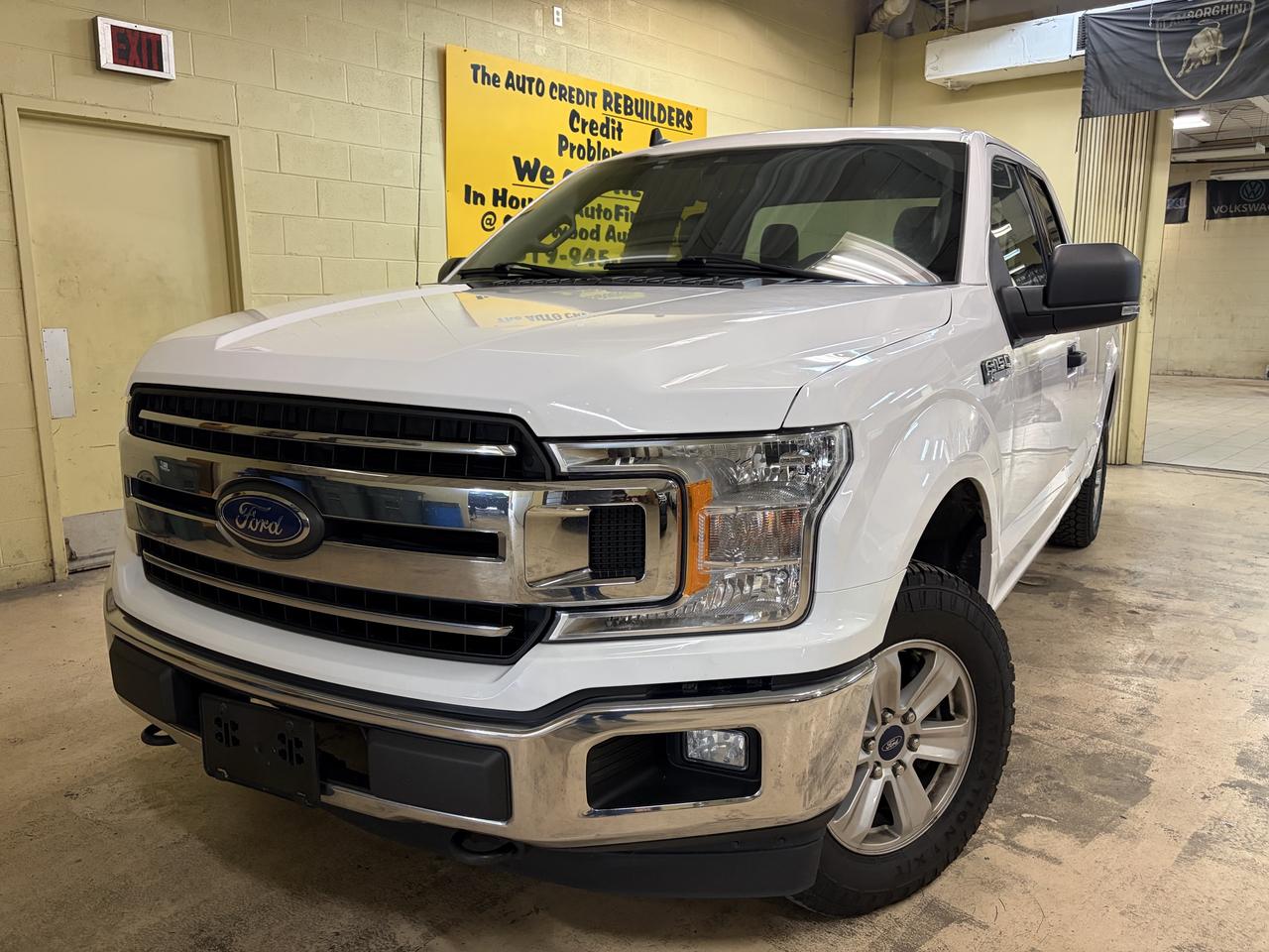 White 2019 Ford F-150 Pickup Truck Four-Wheel Drive Automatic