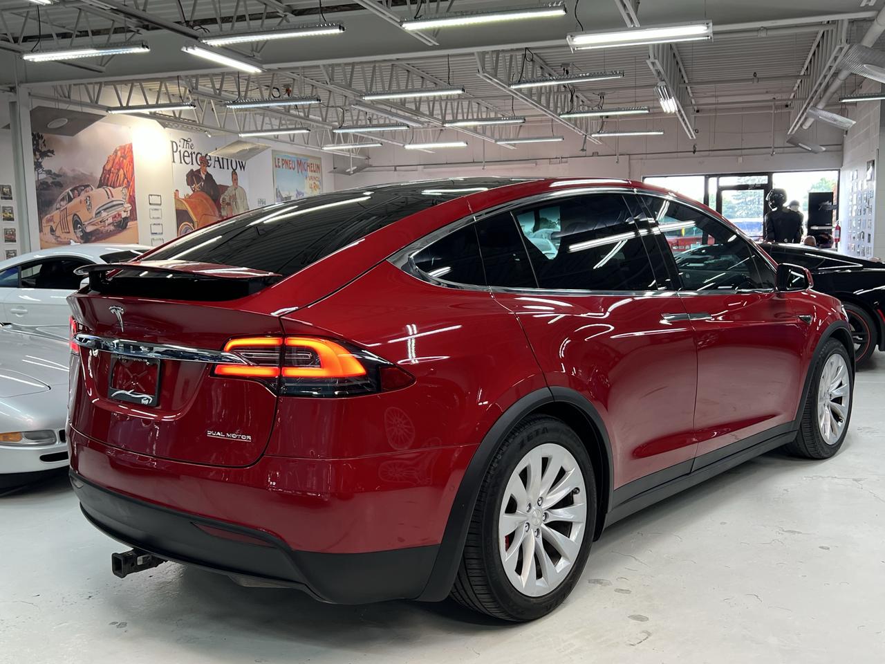 2019 Tesla Model X Performance Photo