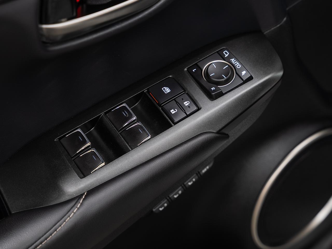 2019 Lexus NX 300 AWD | Sunroof | Leather | ACC | BSM | CarPlay