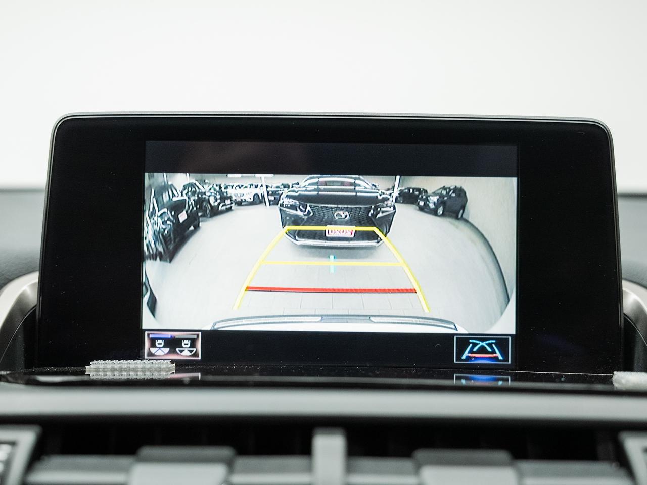 2019 Lexus NX 300 AWD | Sunroof | Leather | ACC | BSM | CarPlay