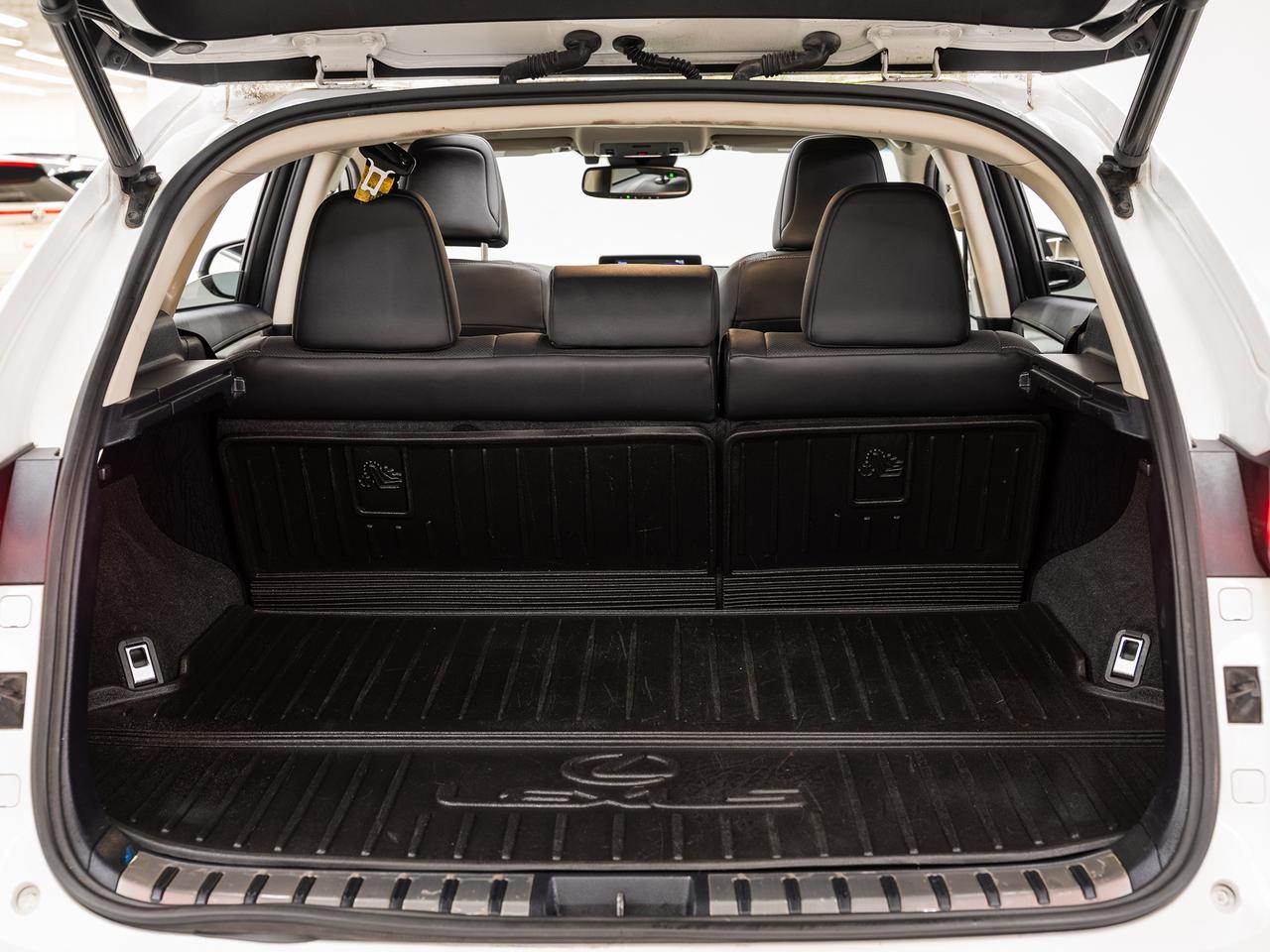 2019 Lexus NX 300 AWD | Sunroof | Leather | ACC | BSM | CarPlay