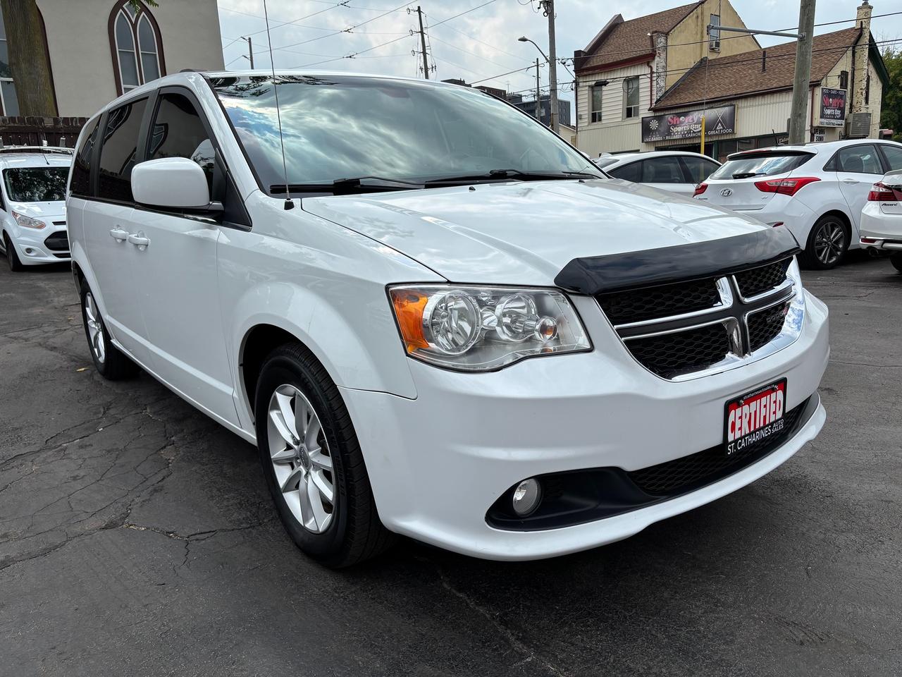 2019 Dodge Grand Caravan SXT Premium Plus Photo