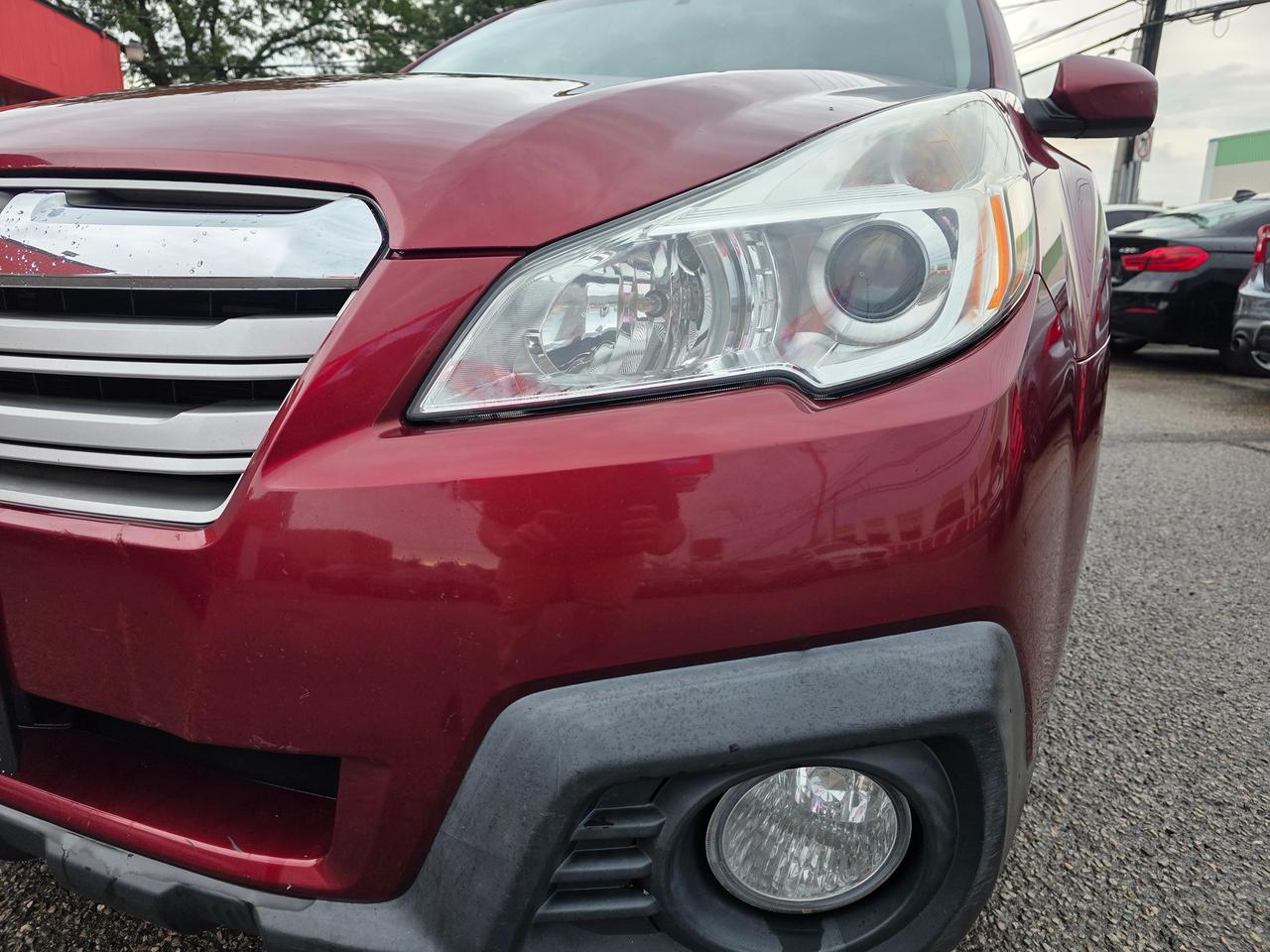 2014 Subaru Outback 3.6R Limited AWD Photo