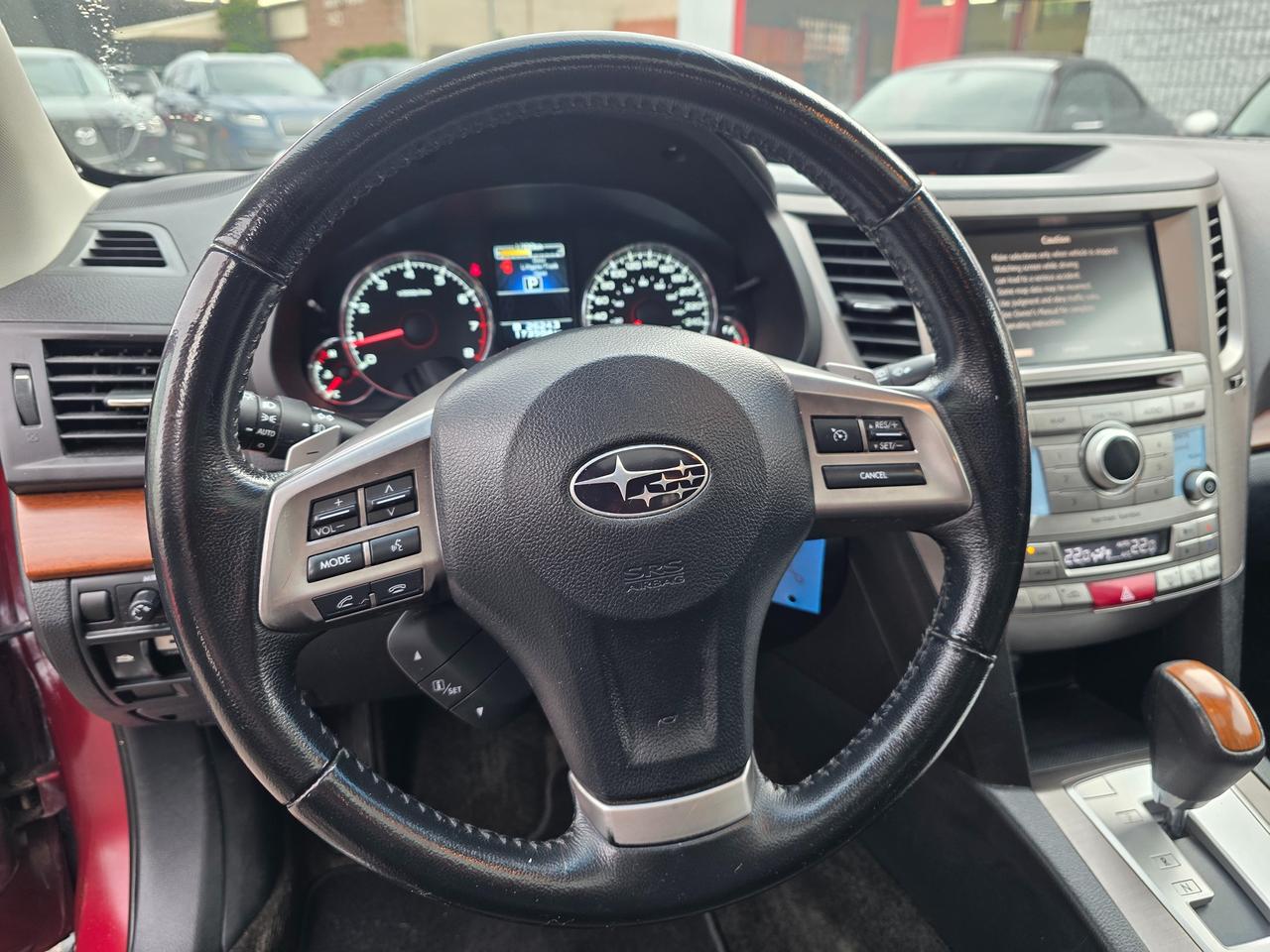 2014 Subaru Outback 3.6R Limited AWD Photo