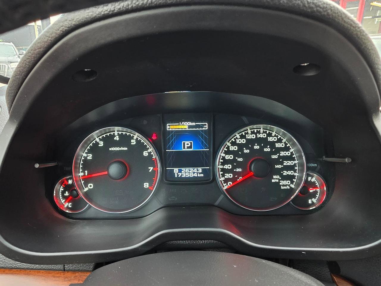 2014 Subaru Outback 3.6R Limited AWD Photo