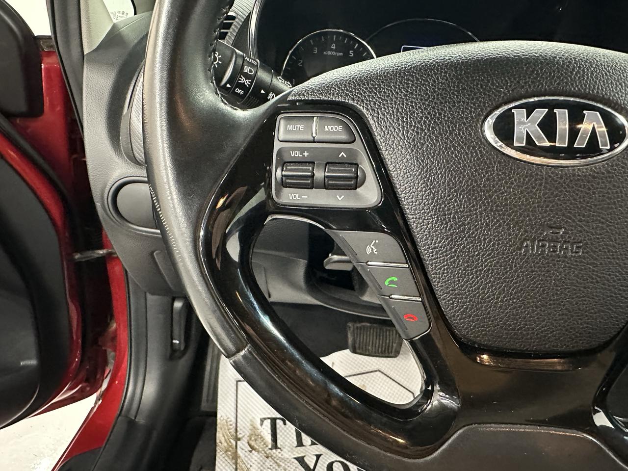 2017 Kia Forte EX Photo14