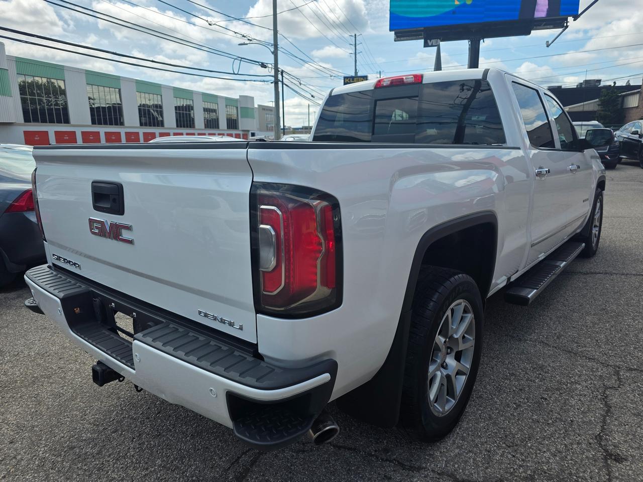 2018 GMC Sierra 1500 4WD Denali Crew Cab Photo