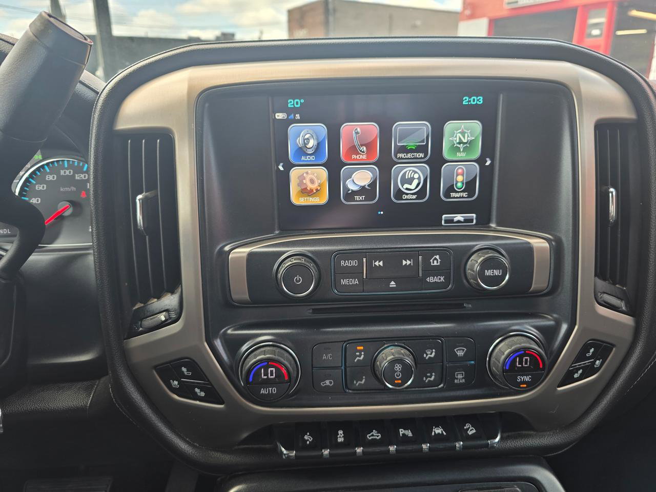 2018 GMC Sierra 1500 4WD Denali Crew Cab Photo