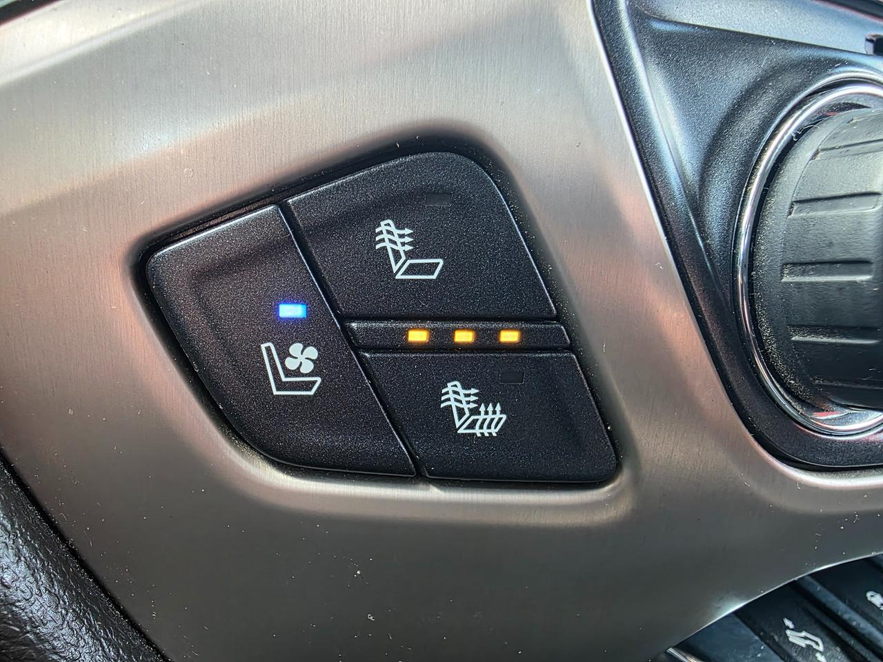 2018 GMC Sierra 1500 4WD Denali Crew Cab Photo