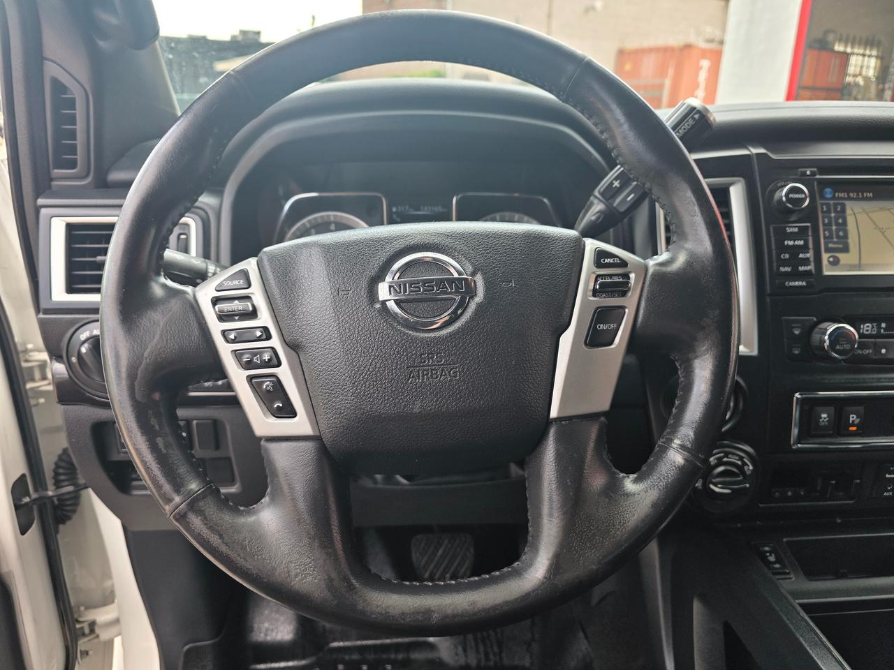2018 Nissan Titan SV Midnight Edition 4WD Crew Cab Photo