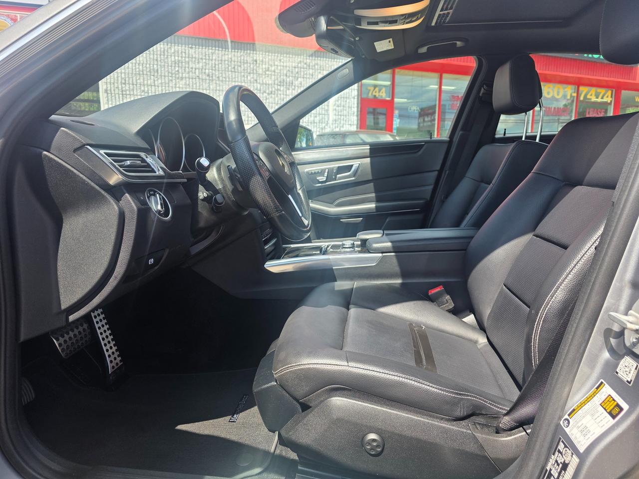 2015 Mercedes-Benz E-Class E 250 BlueTEC 4MATIC Photo