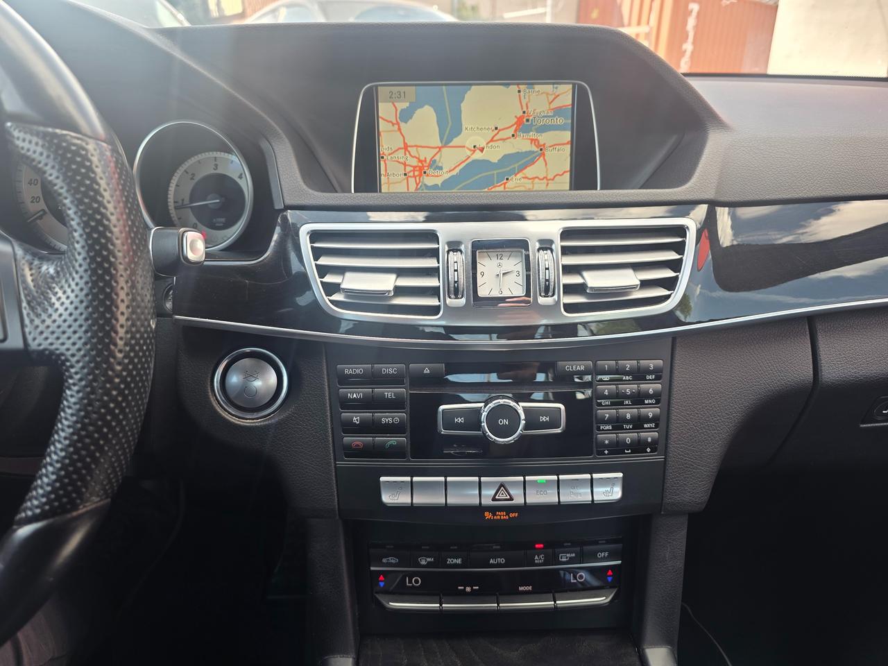 2015 Mercedes-Benz E-Class E 250 BlueTEC 4MATIC Photo