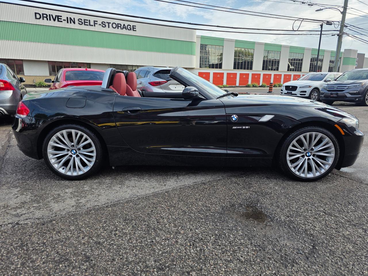 2011 BMW Z4 Roadster sDrive35i Photo