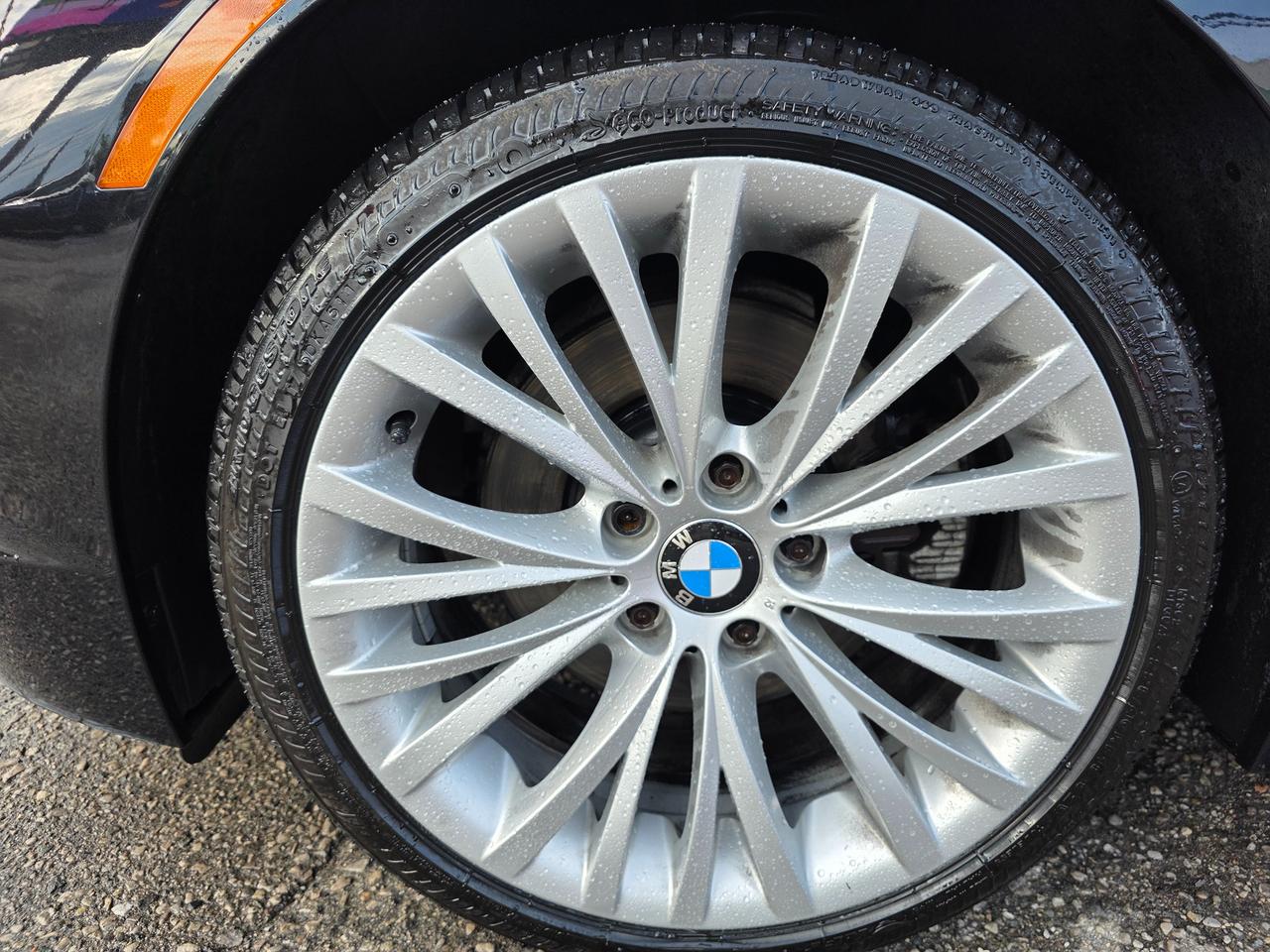 2011 BMW Z4 Roadster sDrive35i Photo